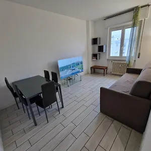 https://parkside-heaven-milano-affori.italymilanhotels.net